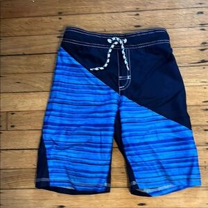 Drawstring swim trunks